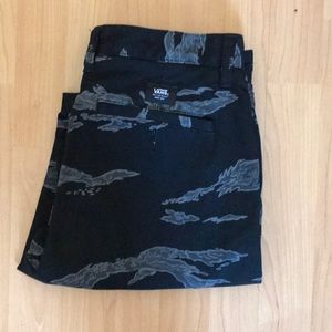 Vans authentic chino pro tiger camo